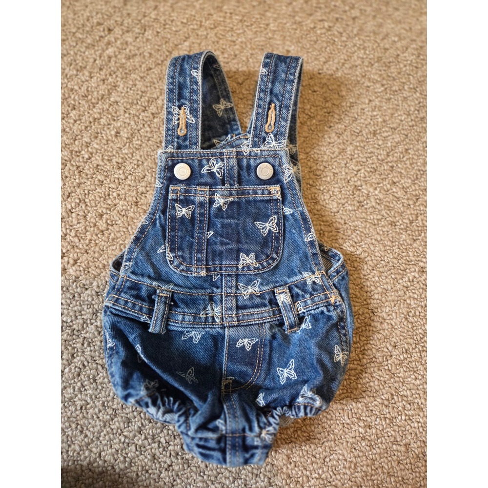 Old navy baby girl romper 3-6 mos